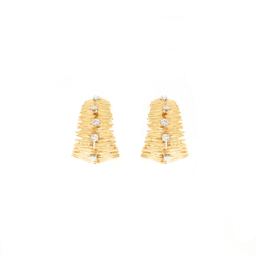 "18k Gold and Diamond Ear Clip" Earrings