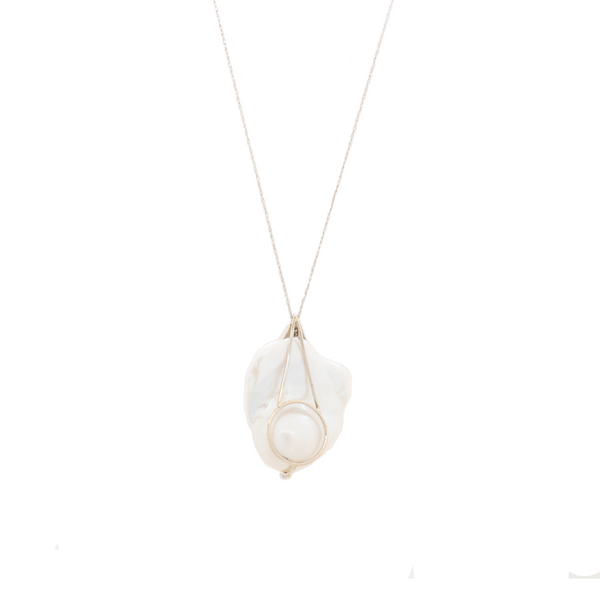 "Baroque Pearl and Diamond Pendant" Necklace