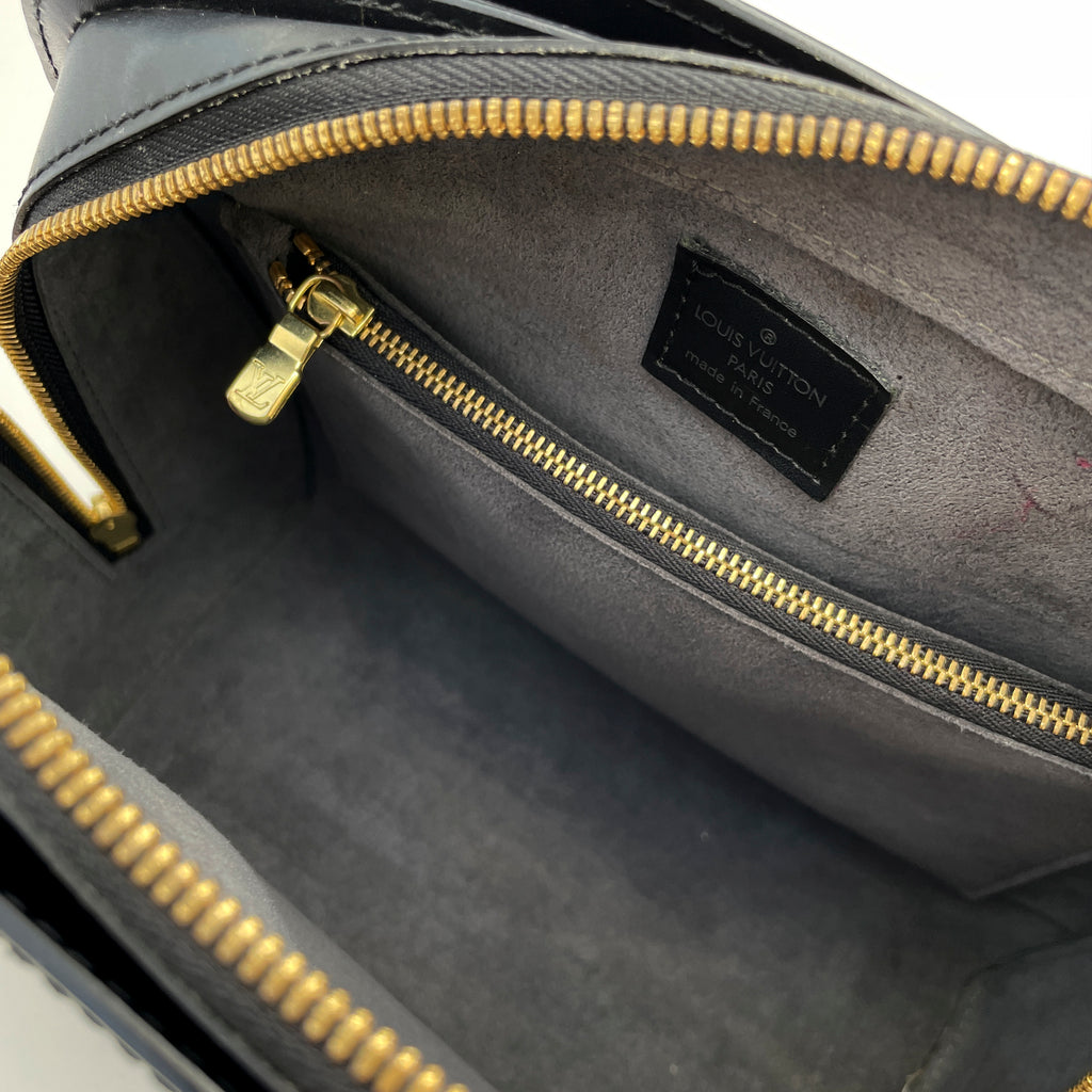 1998 Louis Vuitton Black Epi Leather Vintage Bag For Sale at 1stDibs  louis  vuitton epi bag vintage, louis vuitton 1998 handbag collection, louis  vuitton epi leather vintage