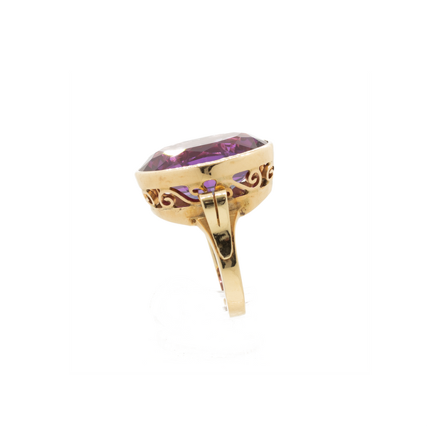 "14k Yellow Gold Amethyst Cocktail" Ring