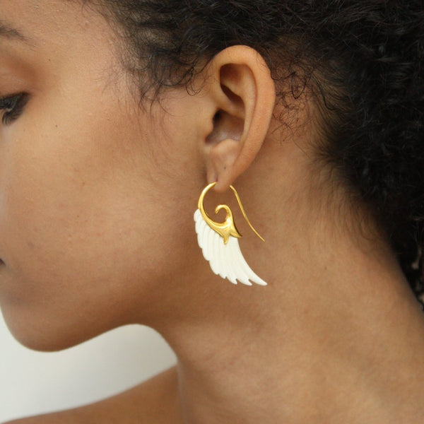 "FLY ME TO THE MOON" 18K YELLOW GOLD EARRINGS