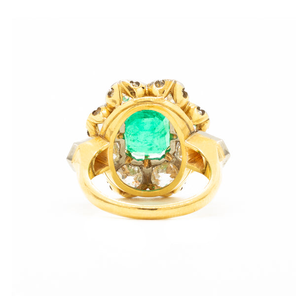 "Emerald, Diamond and Yellow Gold" Ring