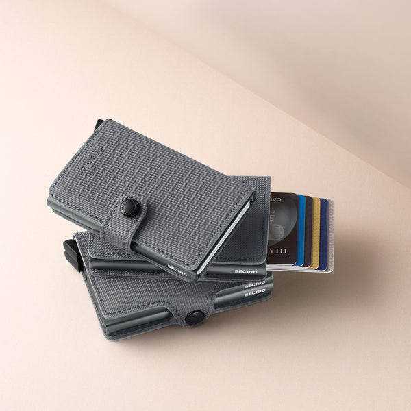 "Twinwallet Carbon" Cool Grey