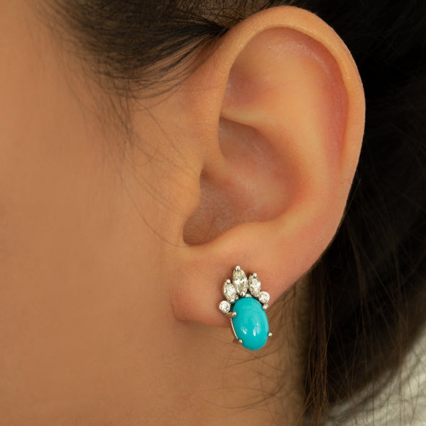 "18K Gold Diamond and Turquoise Stud" Earrings
