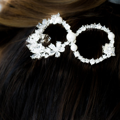 "White Crystal and Pearl Infinity" Hair Clip