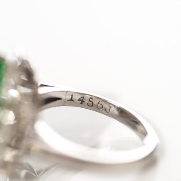 "18k White Gold Jadeite and Diamond" Ring
