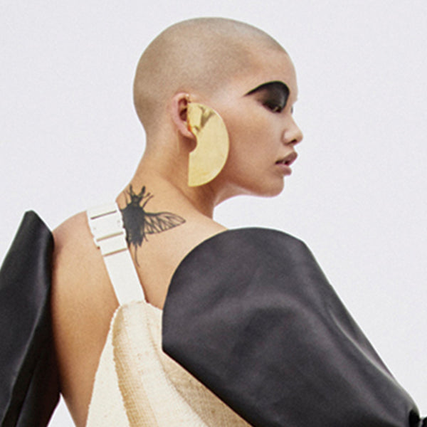 "DISK" GOLD-TONED MONO EARRING